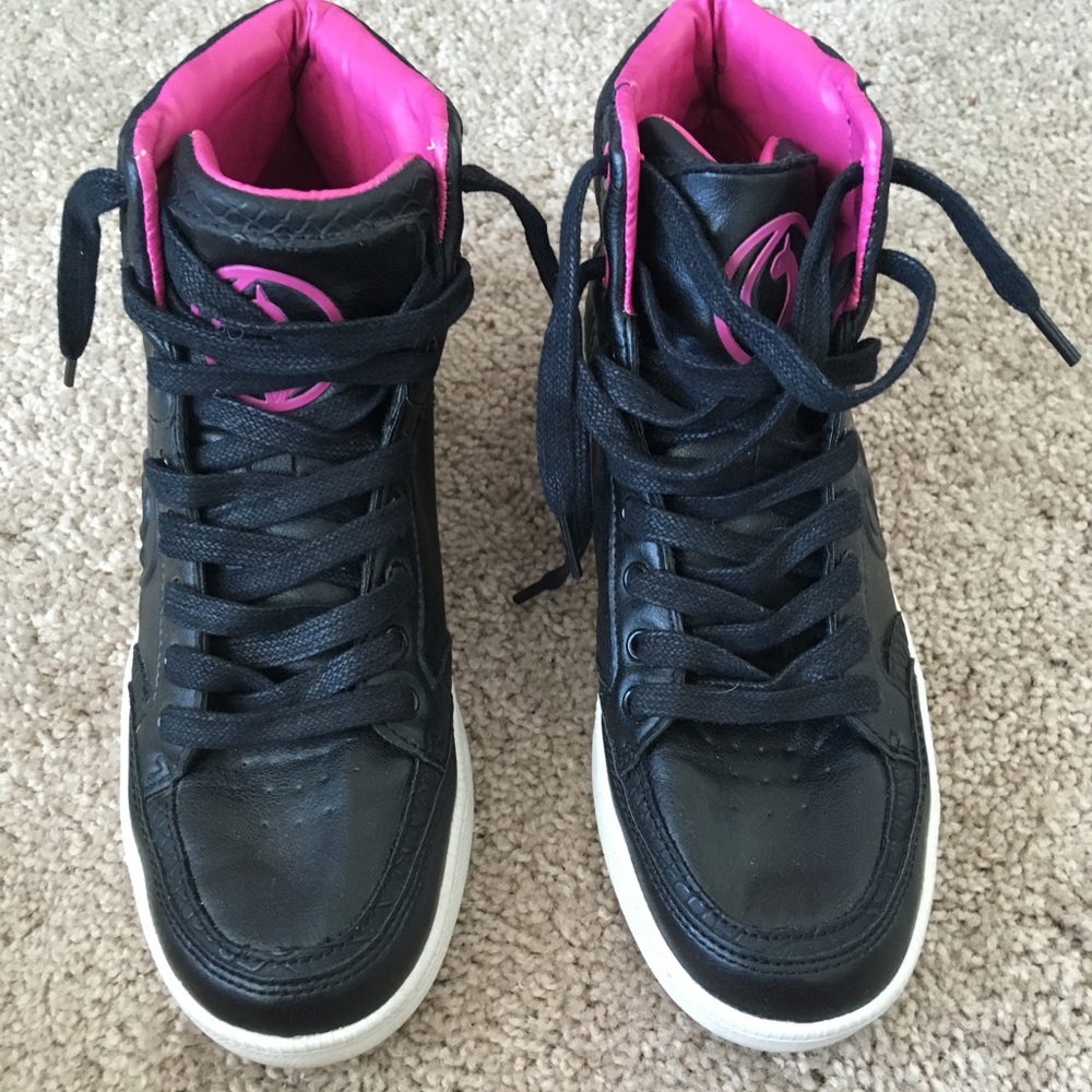 Baby phat shoes never worn before